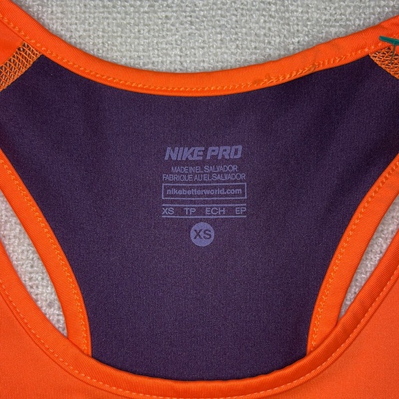 Nike Pro Sleeveless - Picture 4 of 6